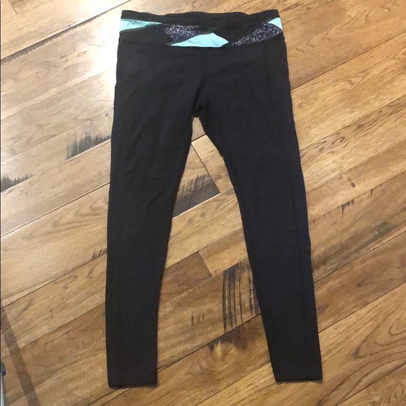 lululemon athletica Pants - Black Lululemon ankle spandex pants with pockets